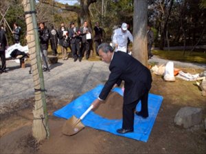 伊勢神宮献納行事 献木・内宮