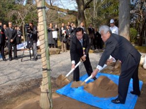 伊勢神宮献納行事 献木・内宮