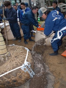 伊勢神宮献納行事 安全祈願、植付け作業