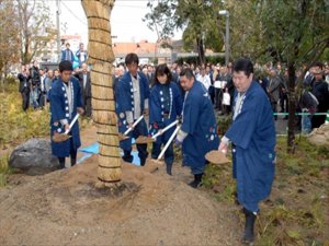 伊勢神宮献納行事 献木・外宮