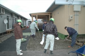 若林区東通仮設住宅 への支援活動