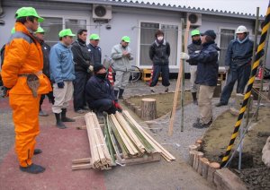 若林区東通仮設住宅 への支援活動