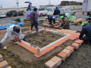 東松島市グリーンタウンやもと２仮設住宅への支援