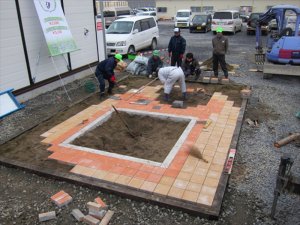 東松島市グリーンタウンやもと２仮設住宅への支援